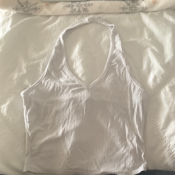 Halter top - Picture 1 of 3